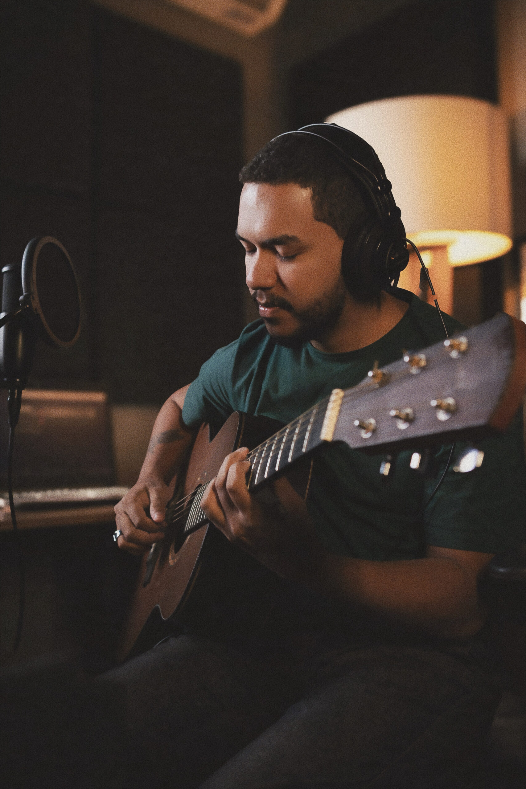 {"editType":"image_edit","data":{},"exportType":"image_export","source_type":"vicut","tiktok_developers_3p_anchor_params":"{"capability_name":"retouch_edit_tool","client_key":"aw889s25wozf8s7e","source_type":"vicut","picture_template_id":""}","pictureId":"299A7F25-973C-44A6-8029-8C3C54D22FBD"}